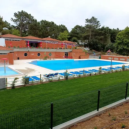 Campeggio Parque De Campismo Orbitur Foz De Arelho. *