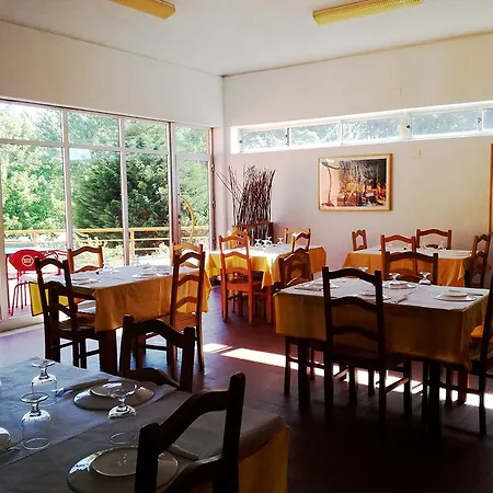 Parque De Campismo Orbitur Foz De Arelho. Фош-ду-Арелью