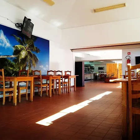 Parque De Campismo Orbitur Foz De Arelho. Kemping Foz do Arelho