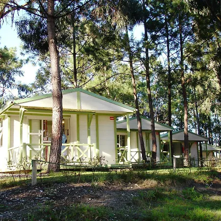 Parque De Campismo Orbitur Foz De Arelho. * Foz do Arelho